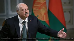 Извинения перед Зеленским и призывы к миру: чего добивается Лукашенко